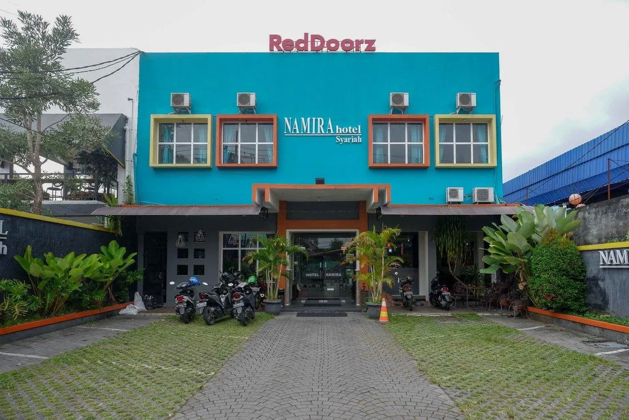 RedDoorz Syariah @ Namira Hotel