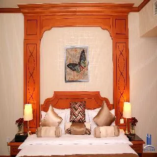 Emirates Concorde Hotel & Suites