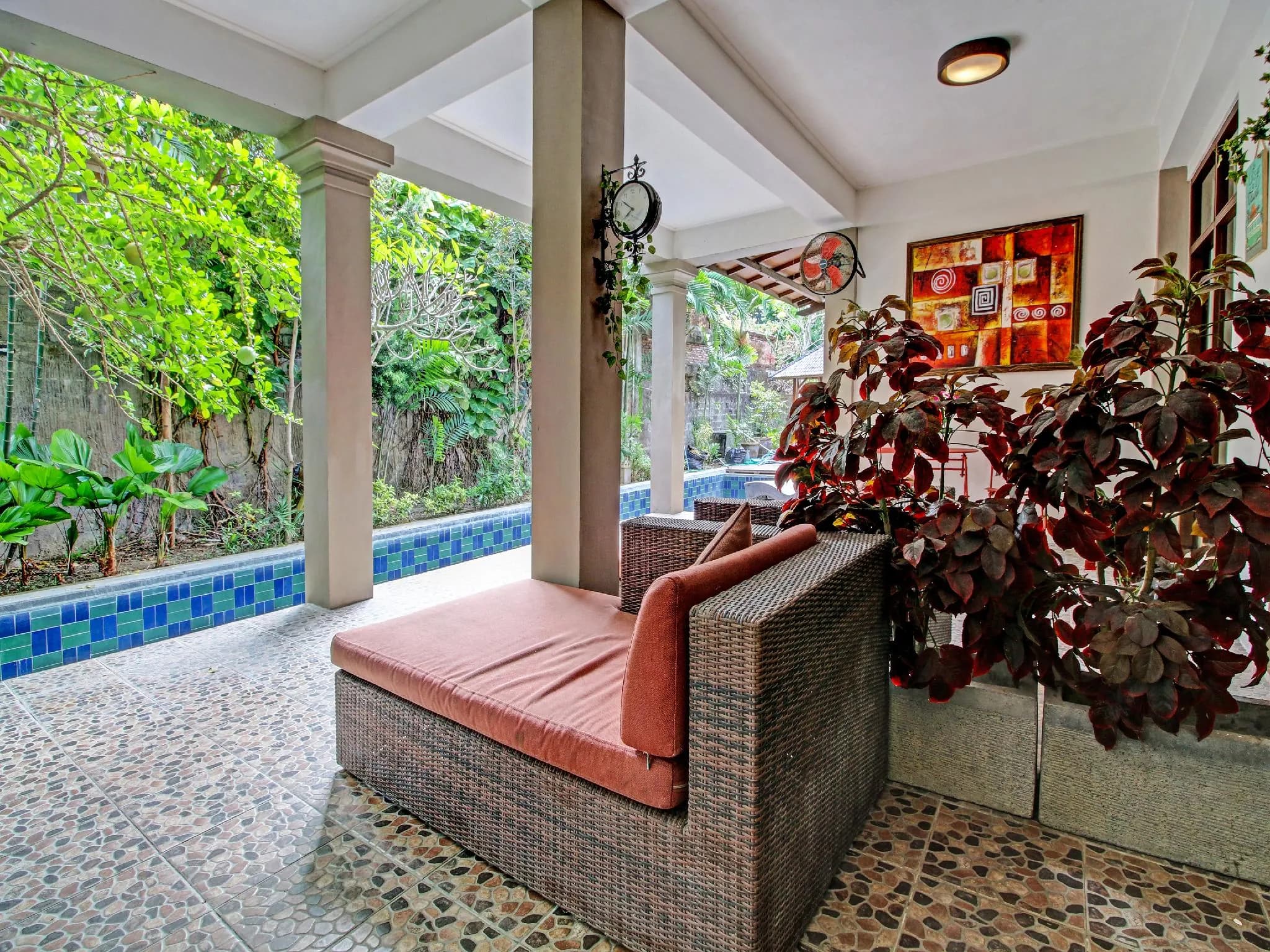 Capital O 91300 Sunny Side Villa
