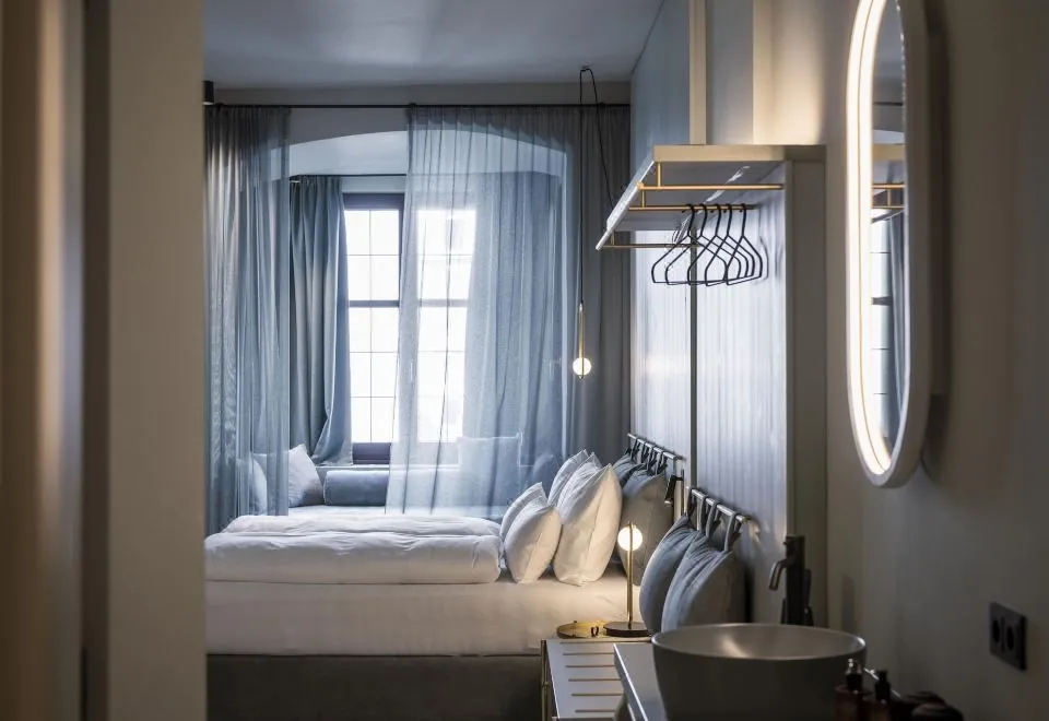 Altstadthotel Wei?es Kreuz