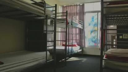 790 on George Backpackers