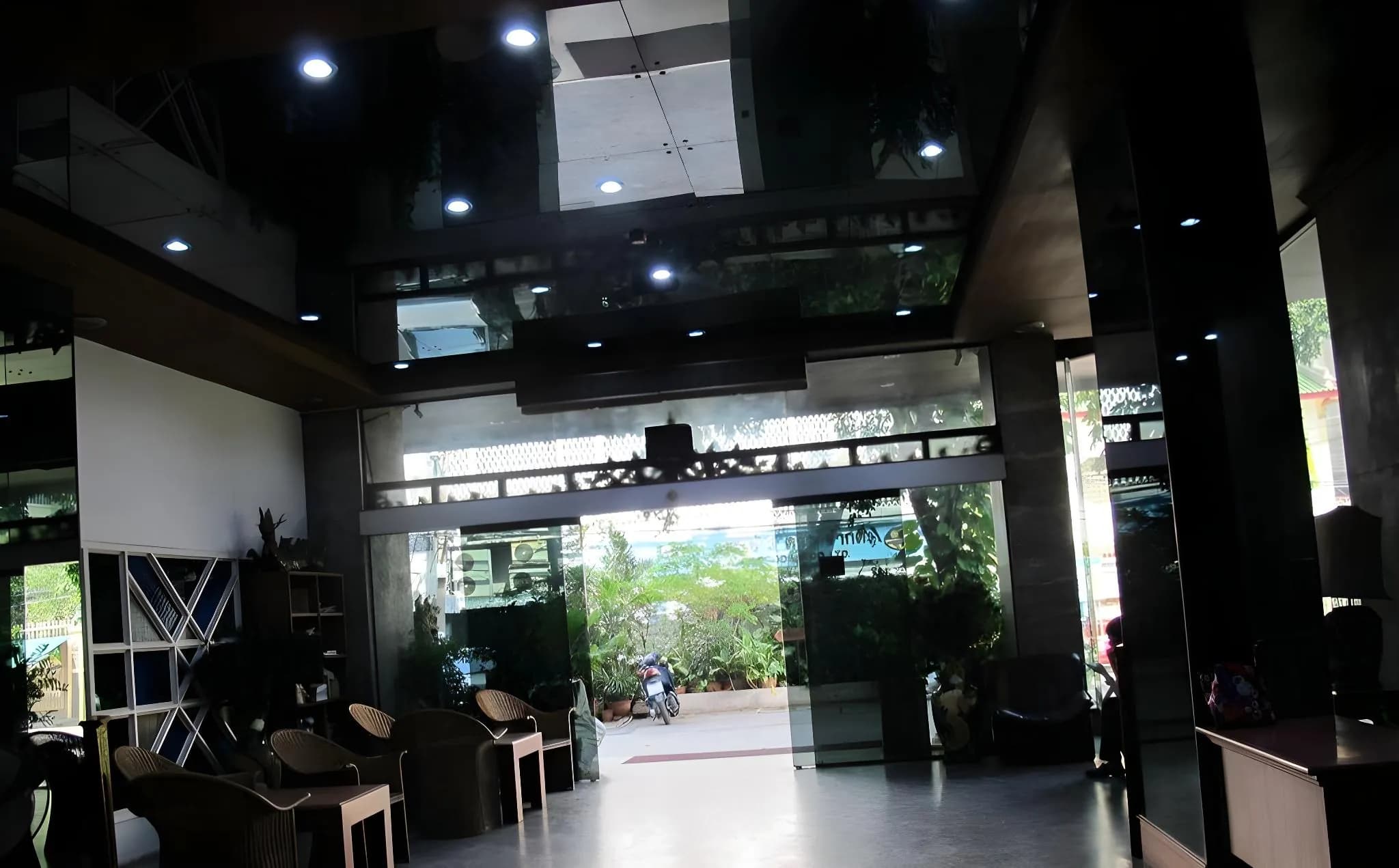 Tongpoon Hotel