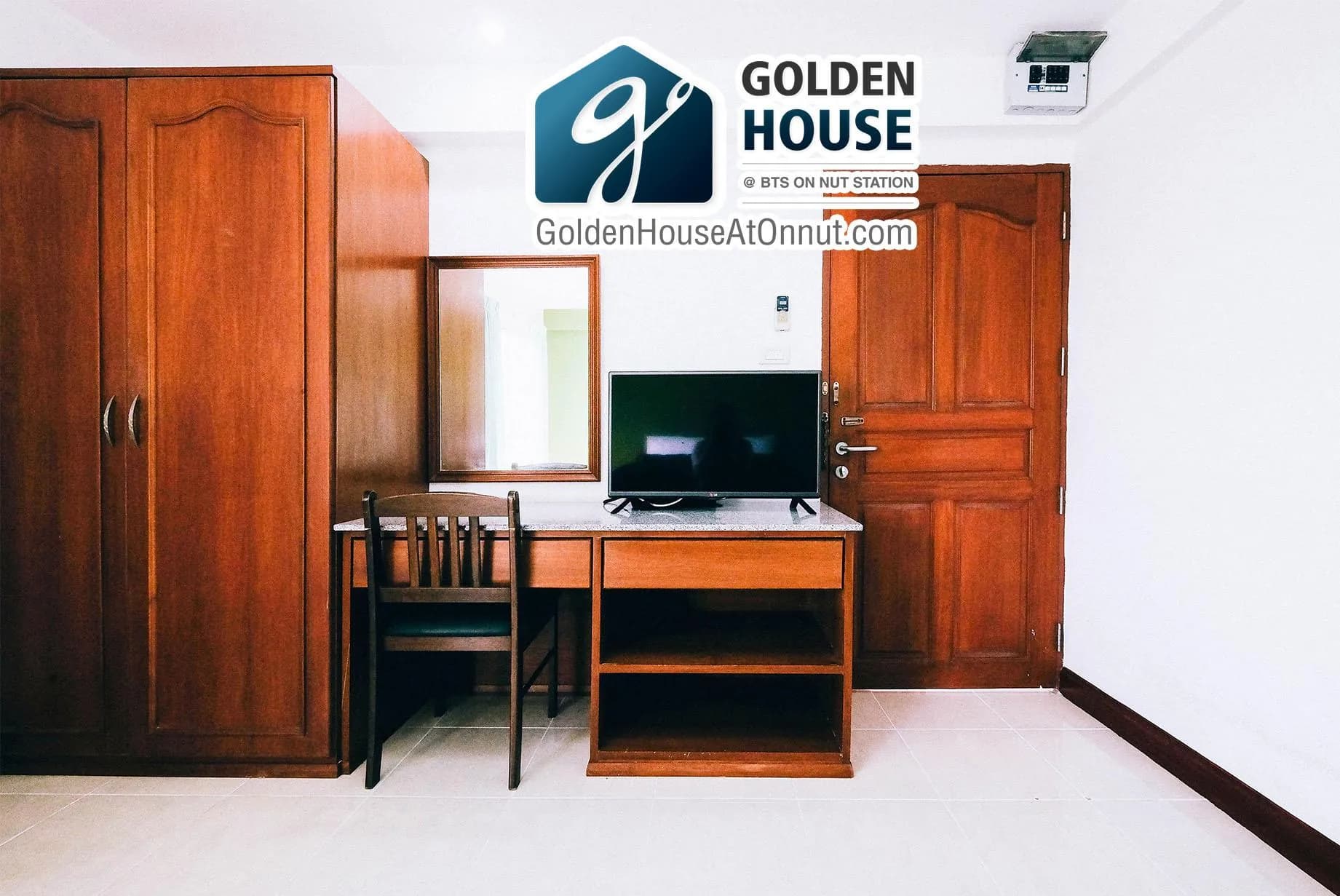 Golden House @ on-Nut Station