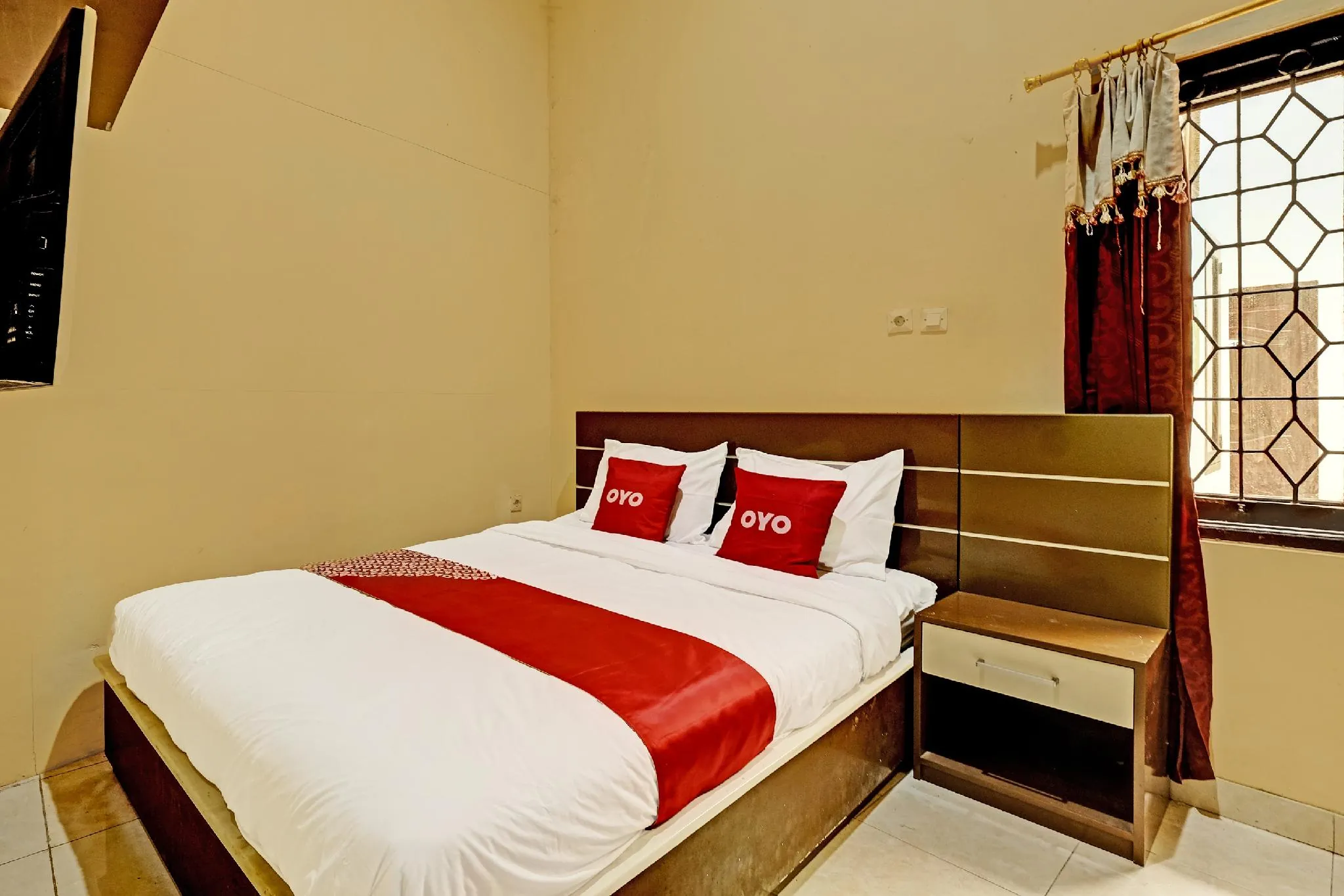 OYO 91522 Candi Gebang Guesthouse