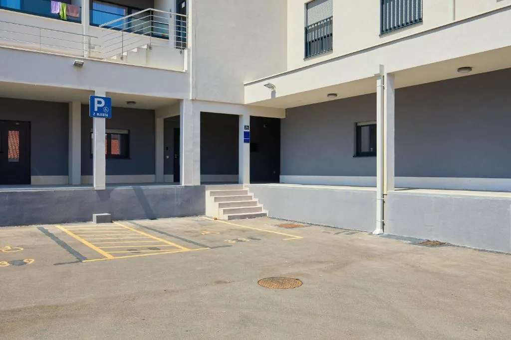 DOMINIUM CITY SUITES