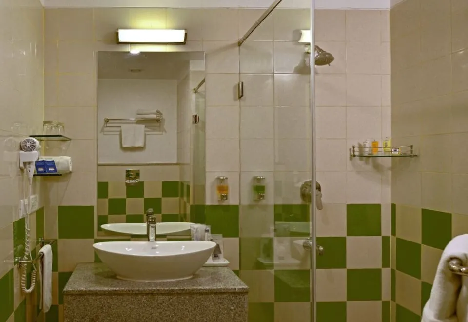 Nirwana Hometel Jaipur - A Sarovar Hotel