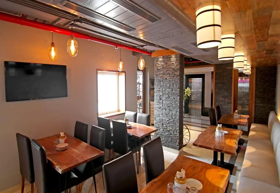 Nirwana Hometel Jaipur - A Sarovar Hotel