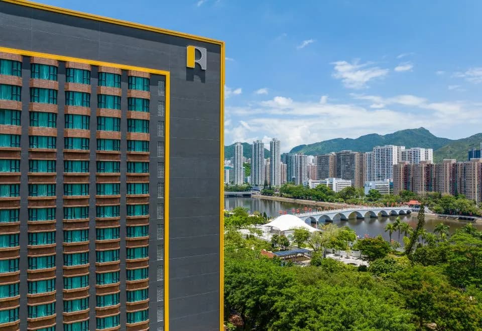Royal Park Hotel