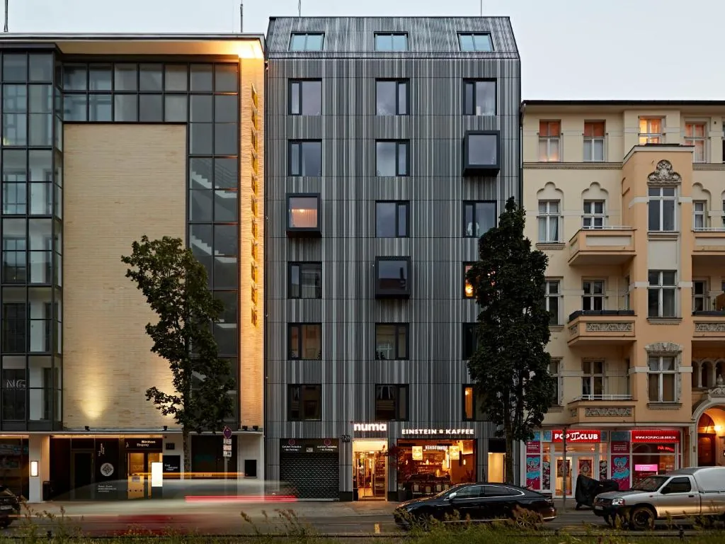 Numa Berlin Savi