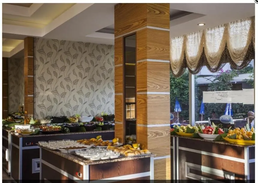 Kleopatra Melissa Hotel