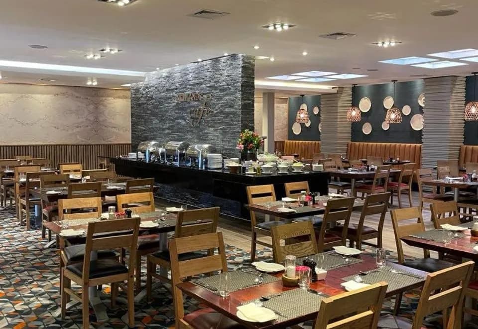 Southern Sun Newlands