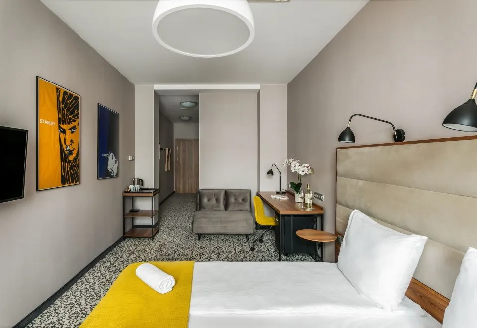 No.23 Premium Aparthotel