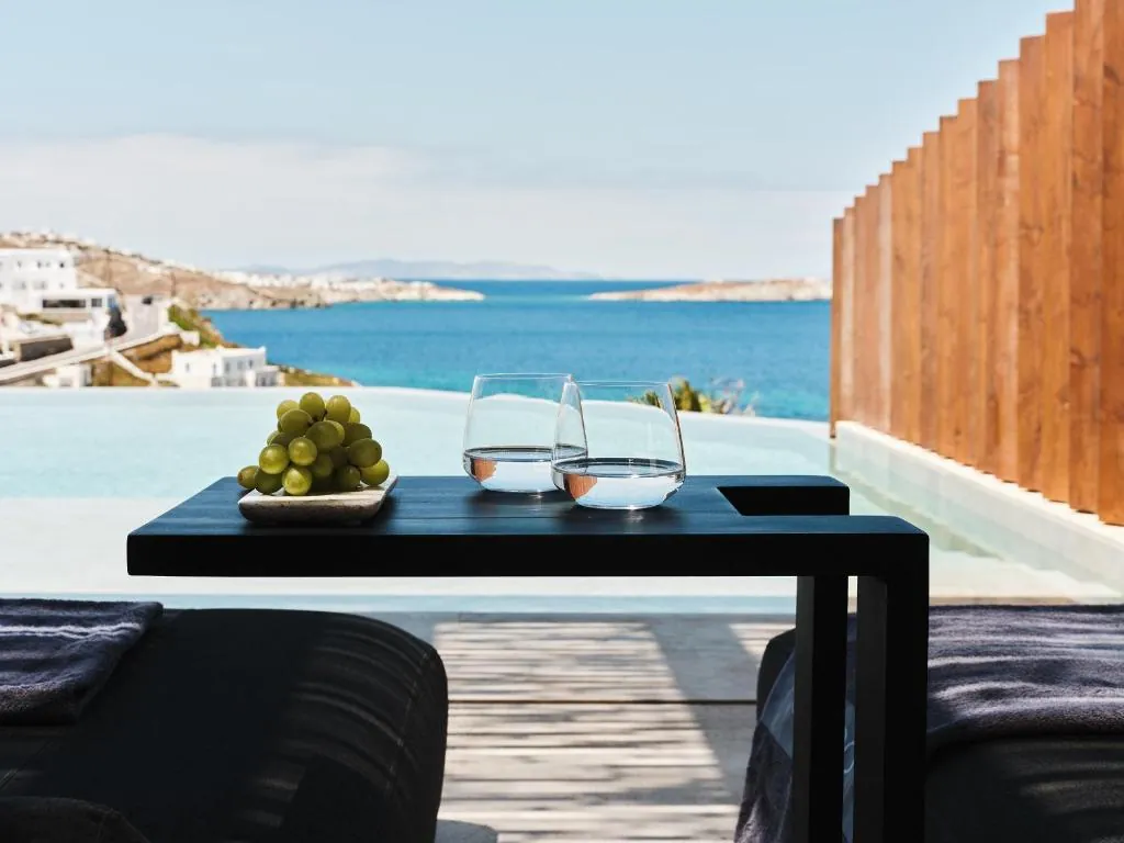 Bill&Coo Mykonos-The Leading Hotels of the World