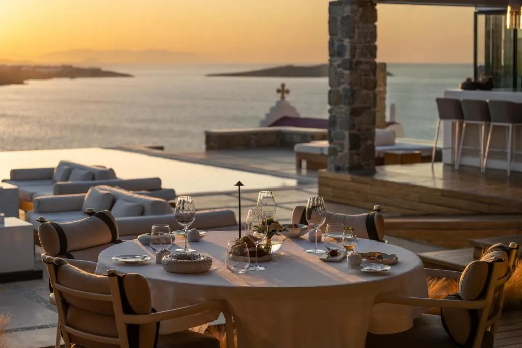 Bill&Coo Mykonos-The Leading Hotels of the World