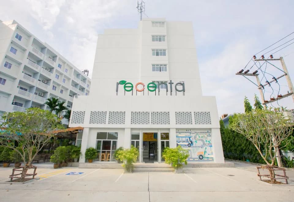 Recenta Phuket Suanluang
