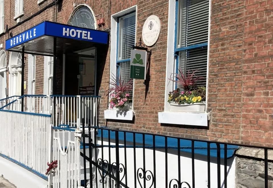 Dergvale Hotel