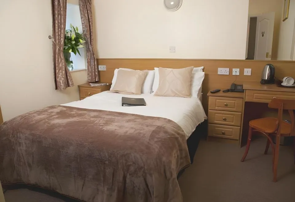 Celtic Lodge Guesthouse - Restaurant & Bar