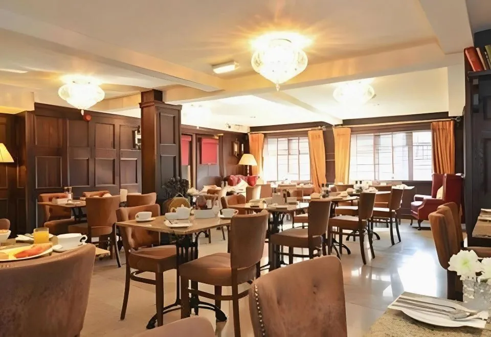 Celtic Lodge Guesthouse - Restaurant & Bar