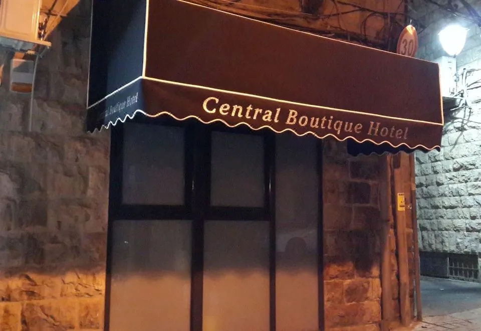 Central Boutique Hotel