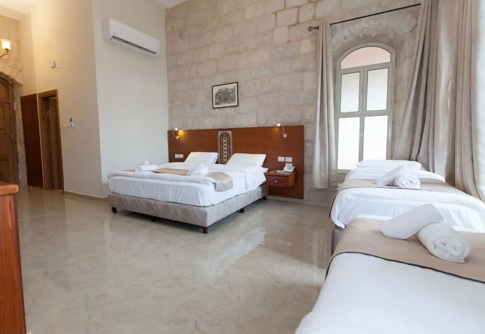 Azzahra Hotel