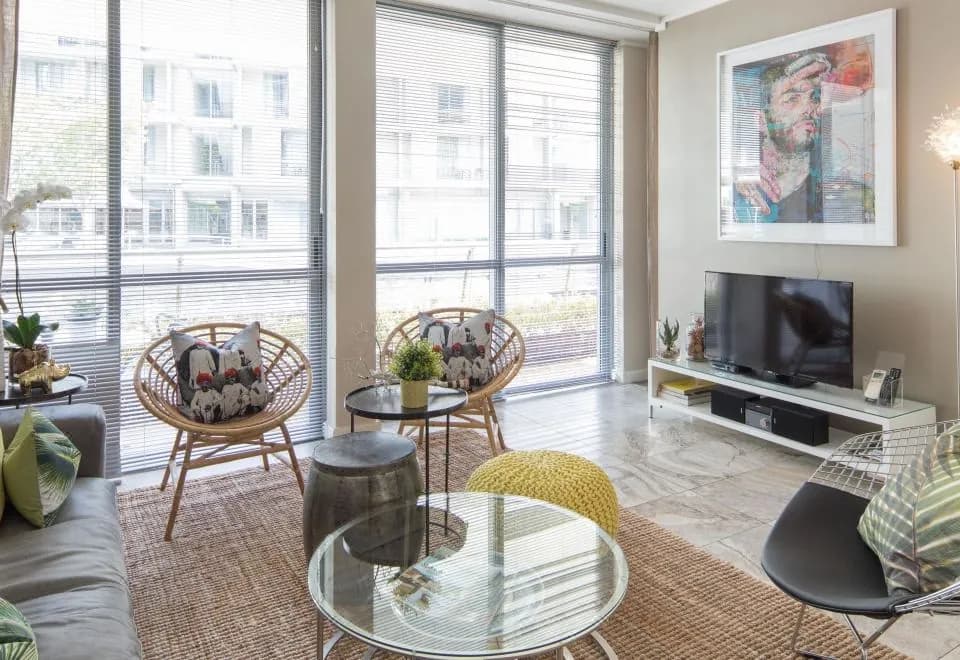 Harbour Bridge Luxury Apartments