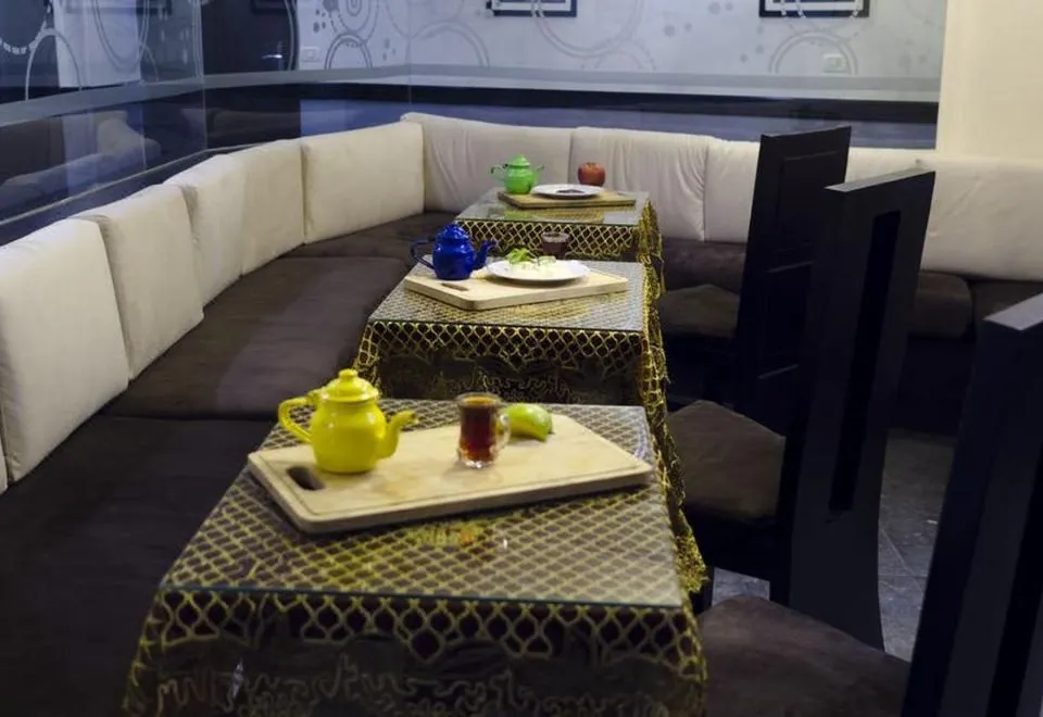 NewCity Aparthotel - Suites & Apartments