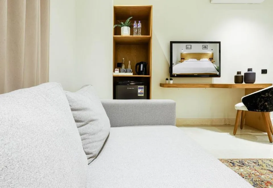 NewCity Aparthotel - Suites & Apartments