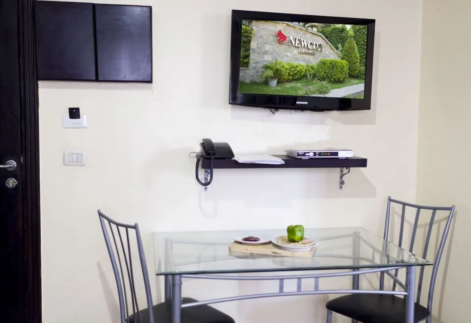 NewCity Aparthotel - Suites & Apartments