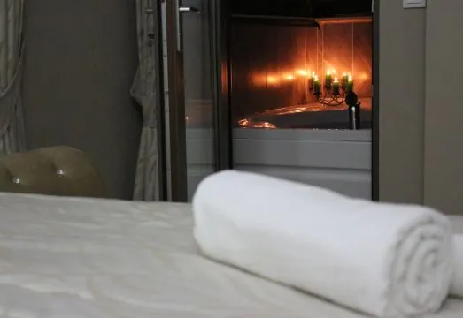 Microyal Hotel