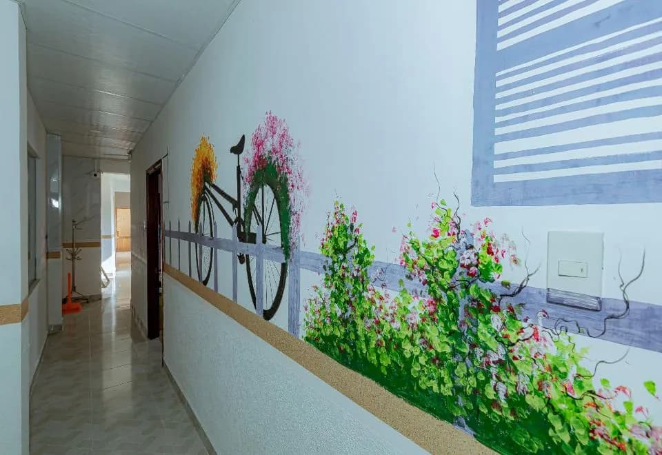 Ken's Backpackers Hotel