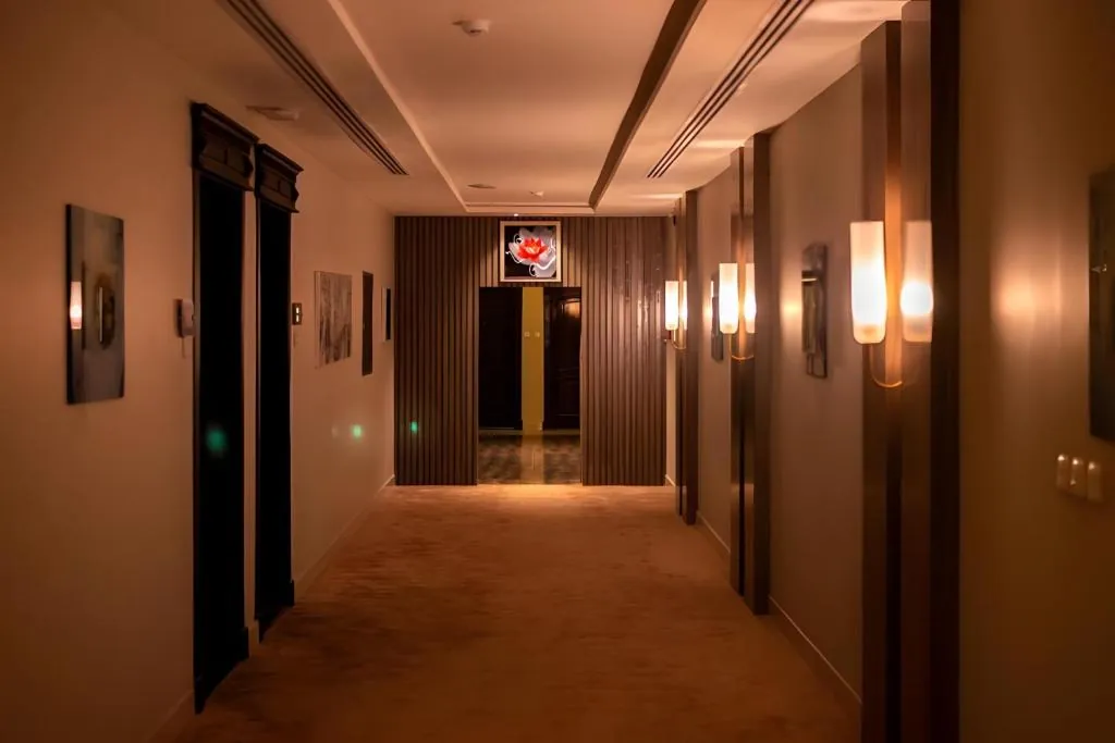 Ahlin Suites 2