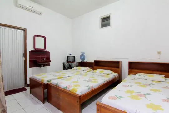 Mas Gun Guest house