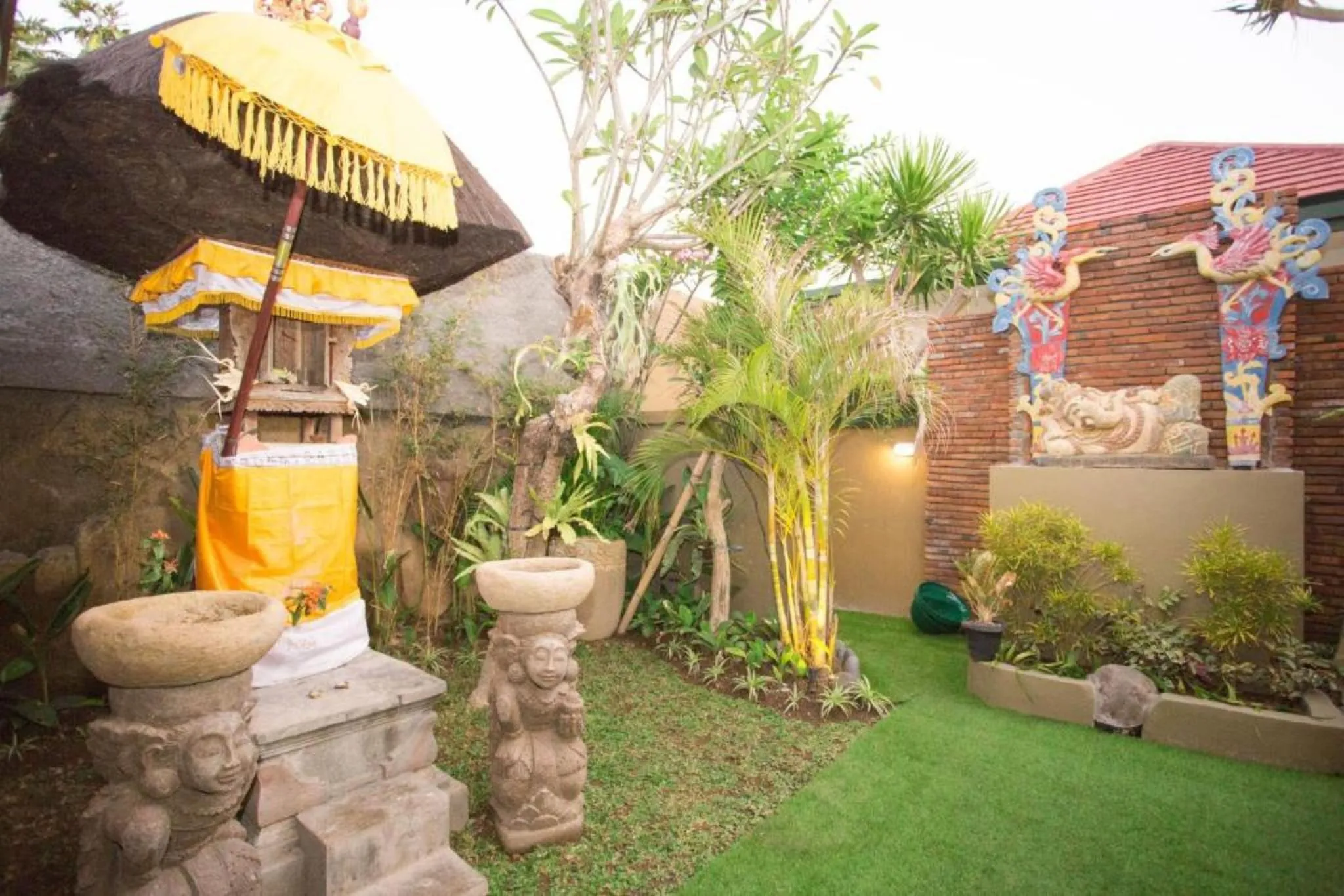 MENZEL VILLA NUSADUA