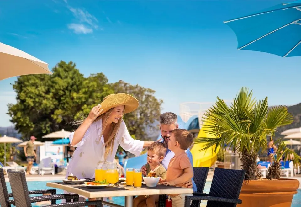 Club Dubrovnik Sunny Hotel by Valamar