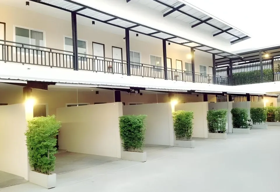 Bearing26 Hotel