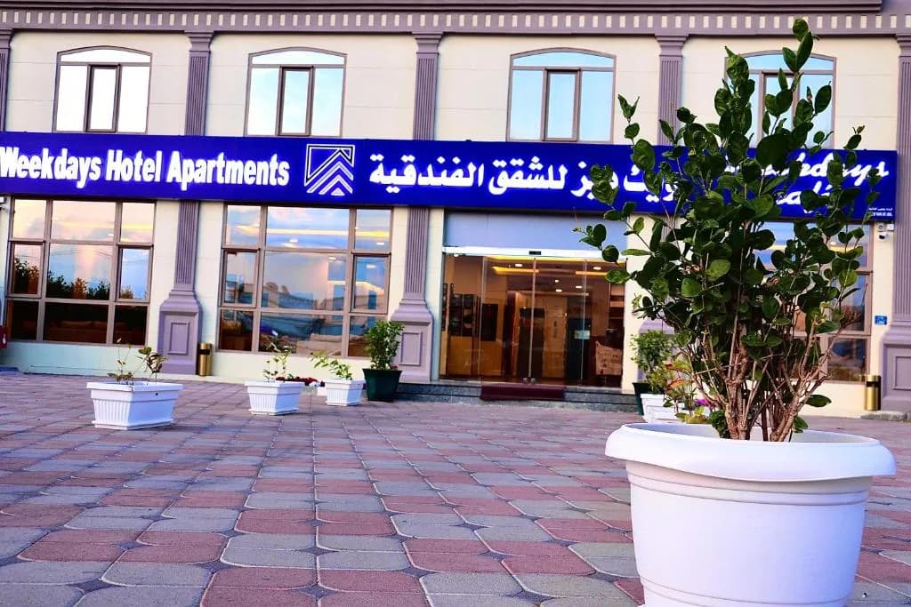 Weekdays Hotel