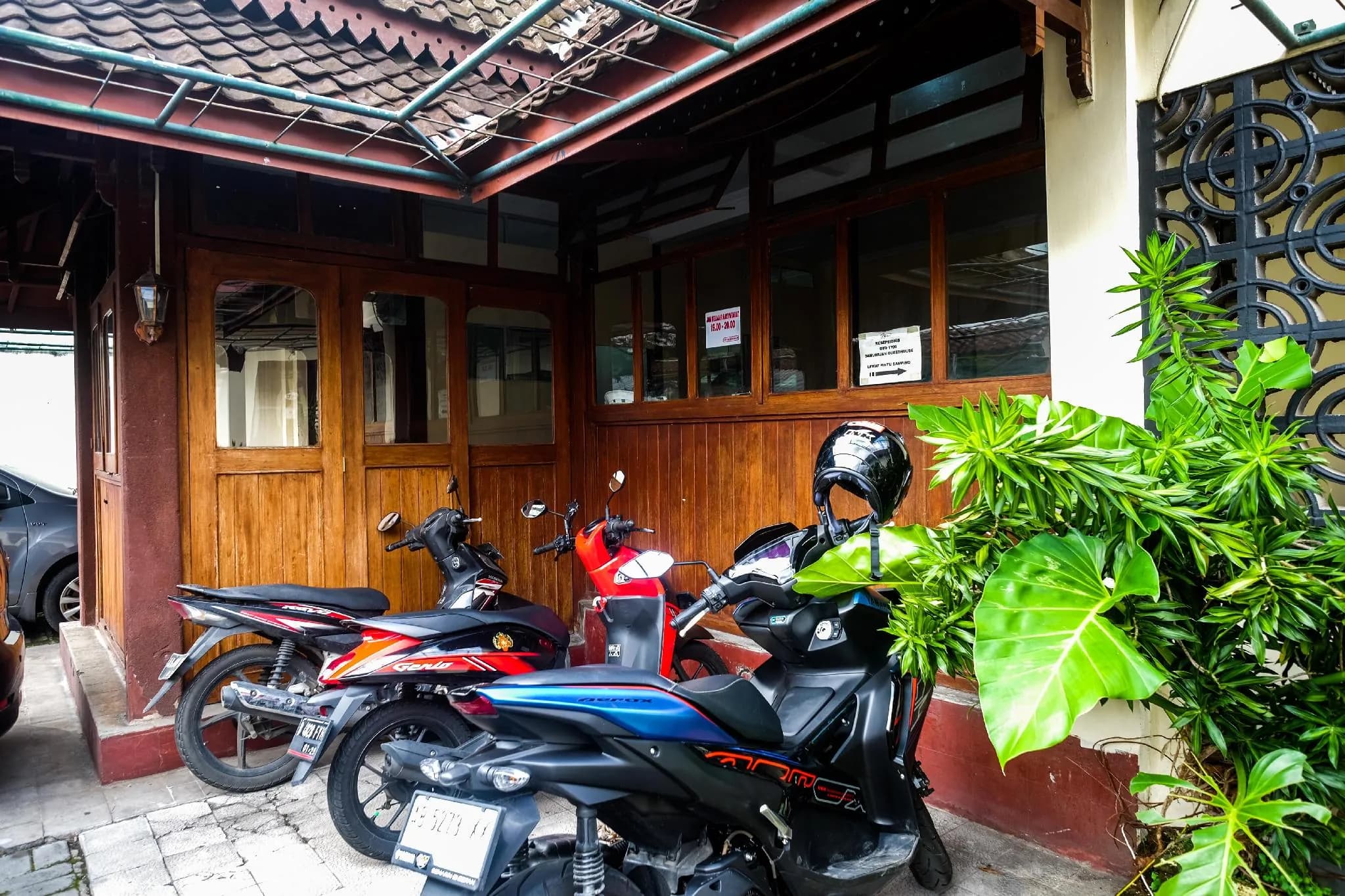 RedDoorz near Danurejan Malioboro