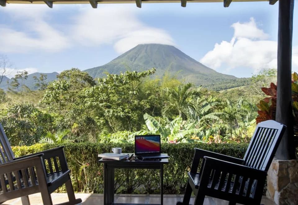 Arenal Manoa Resort & Hot Springs