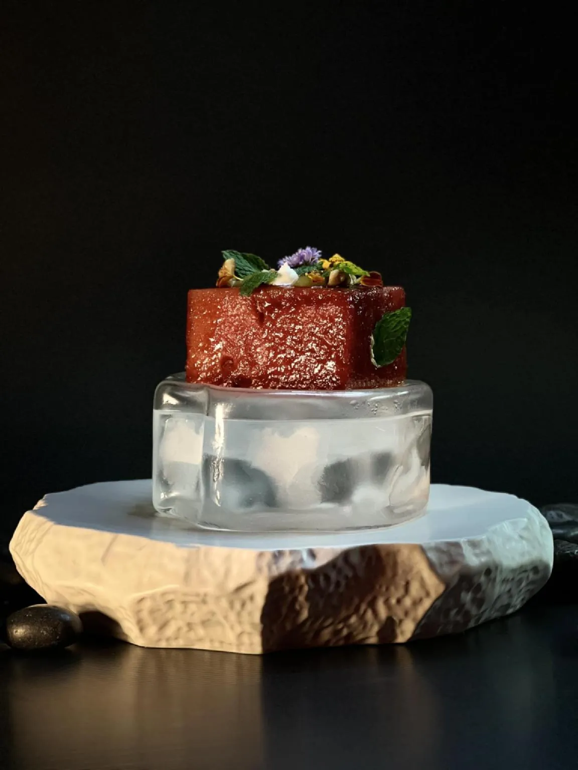 The Globe Hotel, Bar & Restaurant