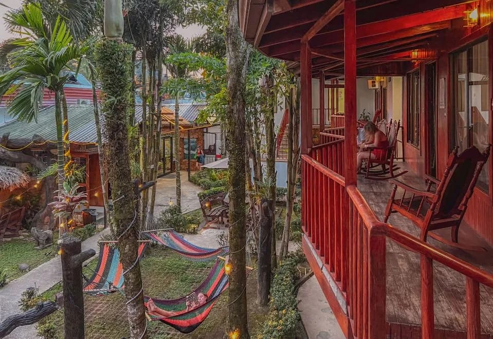 Arenal Hostel Resort
