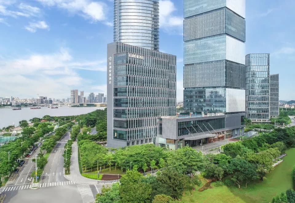 La Yarda Hotel Guangzhou - Free Shuttle Bus Available during Canton Fair Period