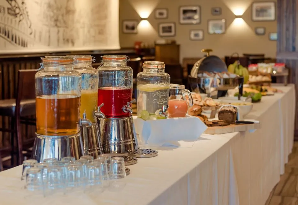 Rochestown Lodge Hotel