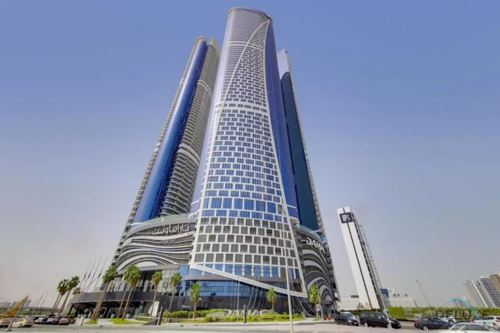 GLOBALSTAY DAMAC Towers by Paramount. Business Bay