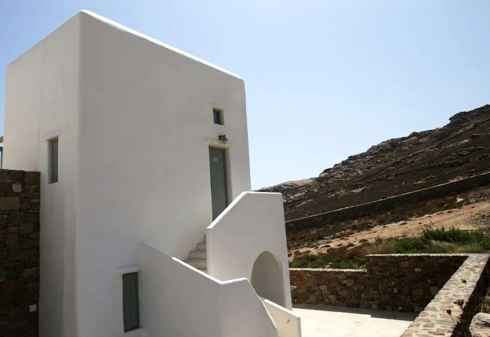 Niriides Luxury Homes