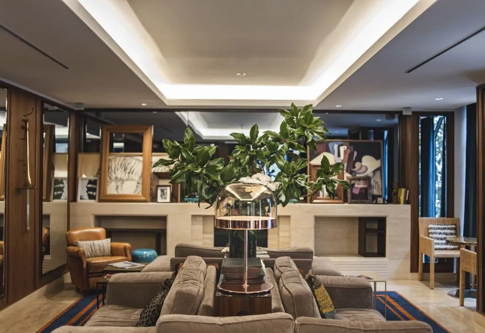 Hotel Eiffel Blomet