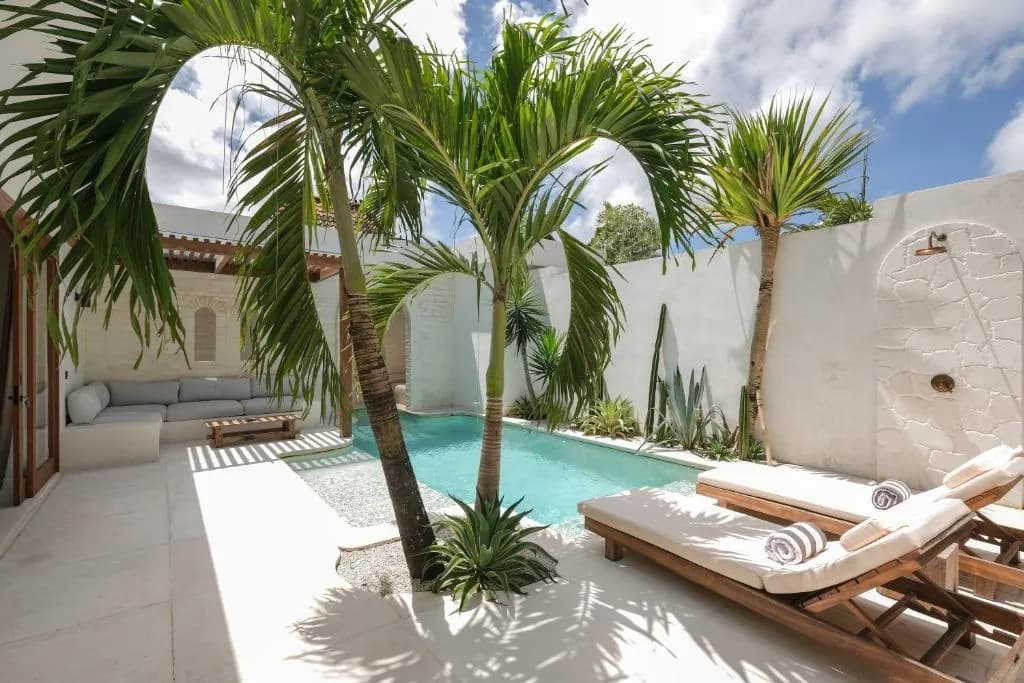 Breathe Boutique Suites