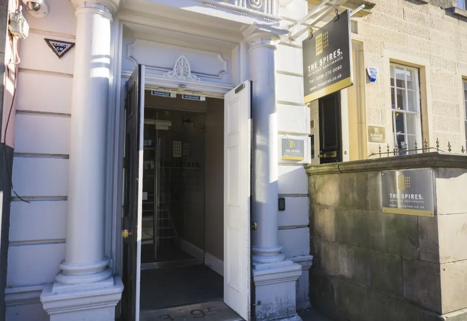 The Spires Serviced Apartments Edinburgh