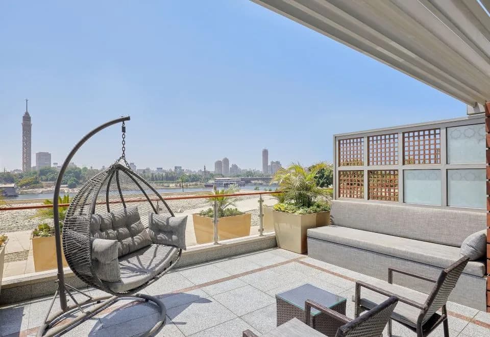 The Nile Ritz-Carlton, Cairo