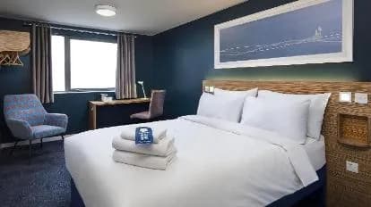 Travelodge Edinburgh Central Queen Street
