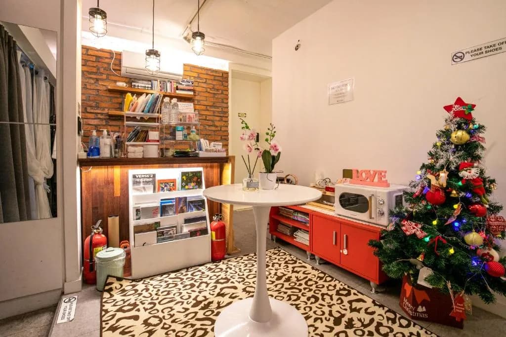 Bias K-girl Guesthouse - Women only